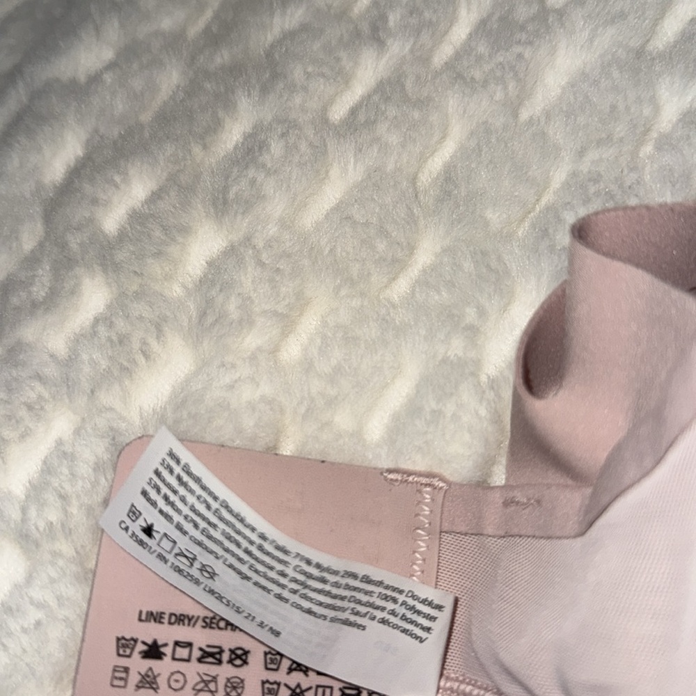 Lululemon Air Support Bra-Authentic-EUC - Picture 7 of 8